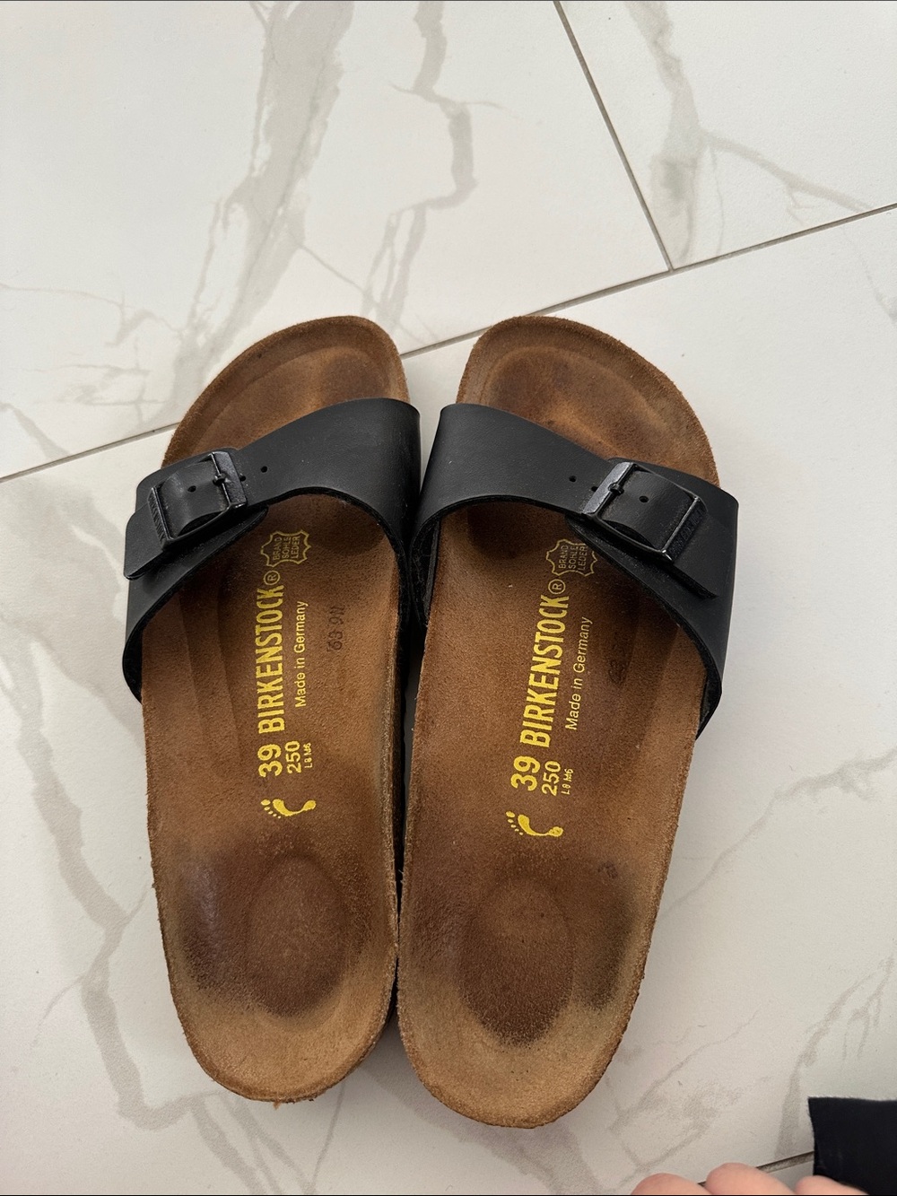Birkenstock Madrid Birko-Flor Black Sandal – EU 39/ US W8-8.5 – Medium Narrow